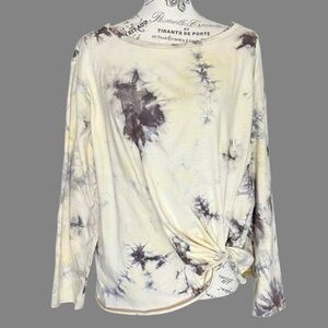 Umgee Cotton Twist Front Long Sleeve Top